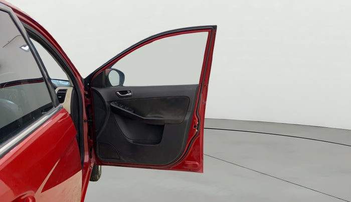 2014 Tata Zest XT PETROL, Petrol, Manual, 36,411 km, RHS Front Door