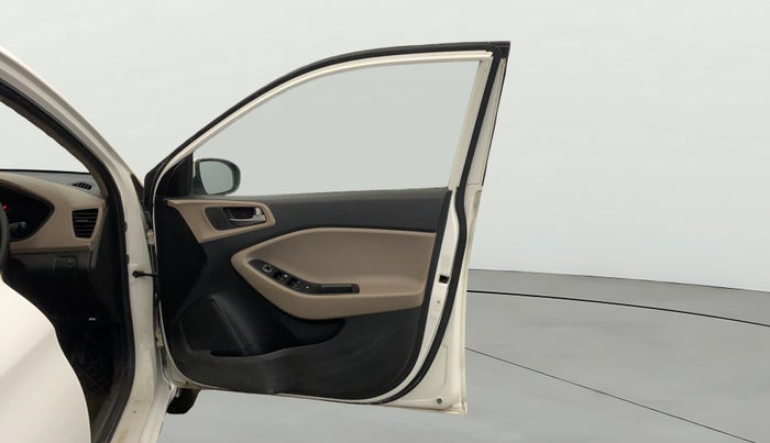 2018 Hyundai Elite i20 MAGNA EXECUTIVE CVT, Petrol, Automatic, 79,446 km, RHS Front Door