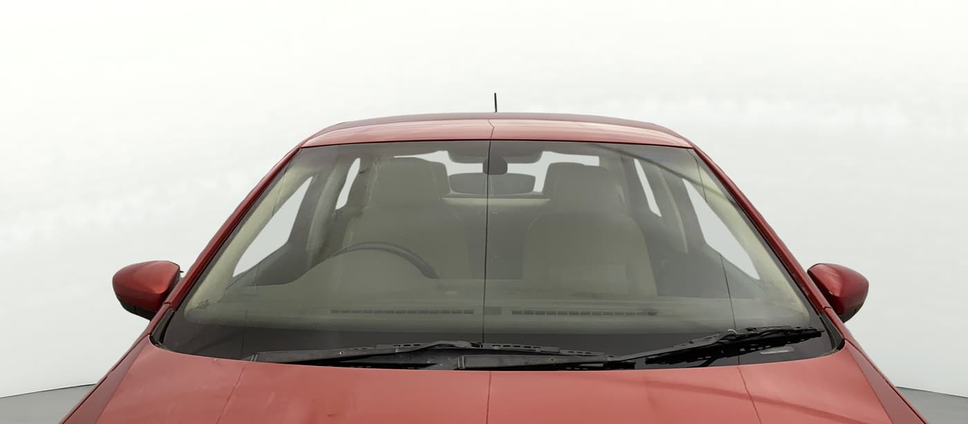 2020 Volkswagen Vento HIGHLINE 1.0L TSI, Petrol, Manual, 1,44,347 km, Front Windshield