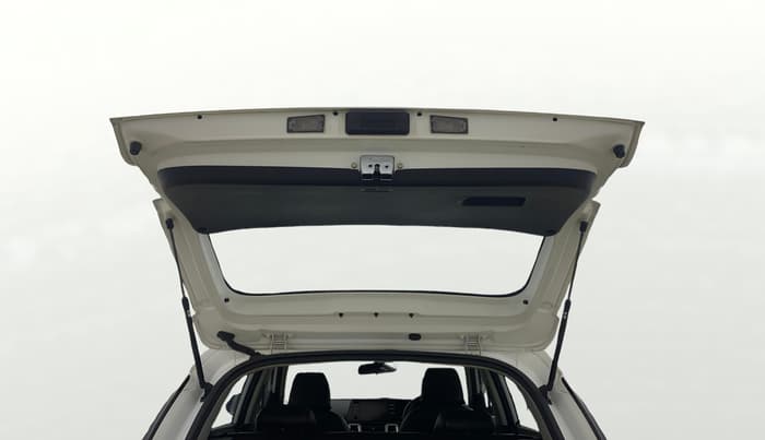 2020 KIA SONET HTX 1.5, Diesel, Manual, 90,574 km, Boot Door Open