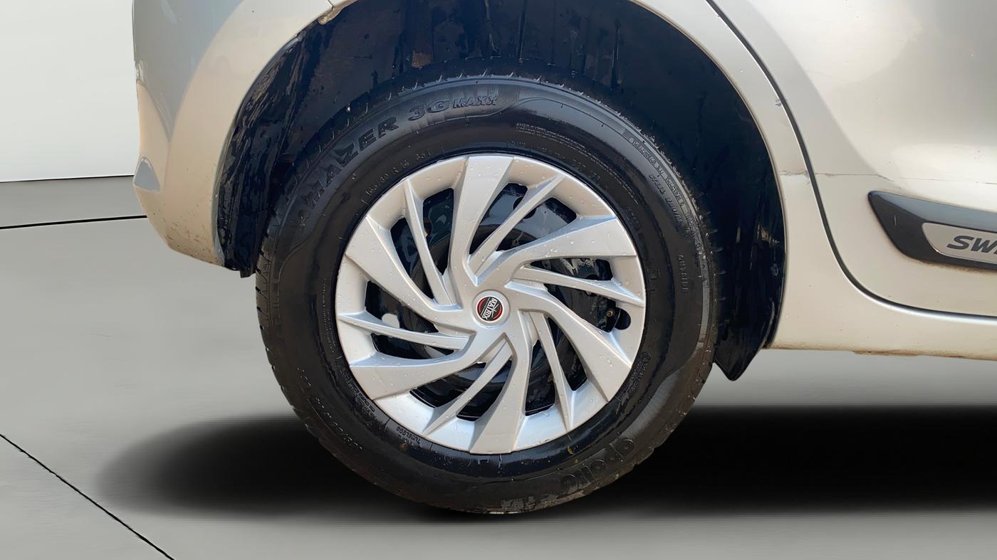 2023 Maruti Swift VXI, Petrol, Manual, 48,468 km, Right Rear Wheel