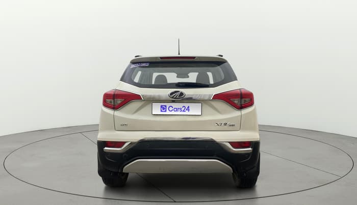 2021 Mahindra XUV300 W8 (O) 1.5 DIESEL, Diesel, Manual, 1,20,642 km, Back/Rear