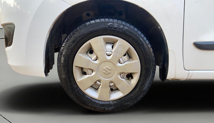 2015 Maruti Wagon R 1.0 LXI, Petrol, Manual, 45,047 km, Left Front Wheel