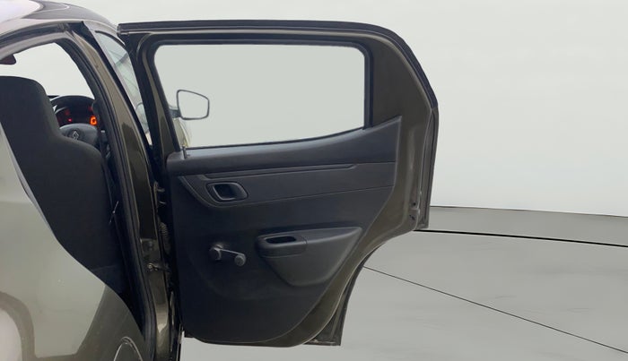 2017 Renault Kwid RXT 1.0 AMT (O), Petrol, Automatic, 33,232 km, RHS Rear Door