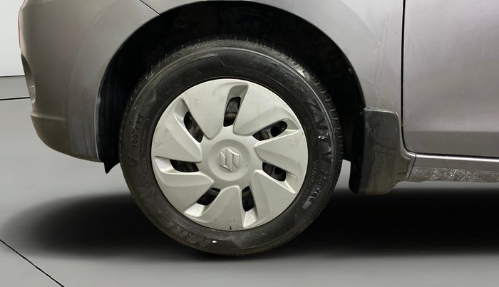 2017 Maruti Celerio VXI, Petrol, Manual, 40,084 km, Left Front Wheel