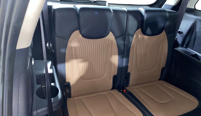 2024 Hyundai ALCAZAR Signature 6 STR 1.5 Diesel Automatic, Diesel, Automatic, 13,704 km, Third Seat Row ( optional )