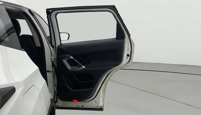 2021 Tata Harrier XMA 2.0L KRYOTEC, Diesel, Automatic, 97,438 km, RHS Rear Door