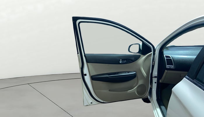 2014 Hyundai Elite i20 MAGNA 1.4 CRDI, Diesel, Manual, 92,927 km, LHS Front Door