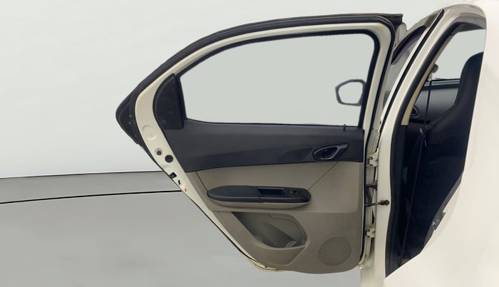 2017 Tata Tiago XM PETROL, Petrol, Manual, 1,46,478 km, LHS Rear Door
