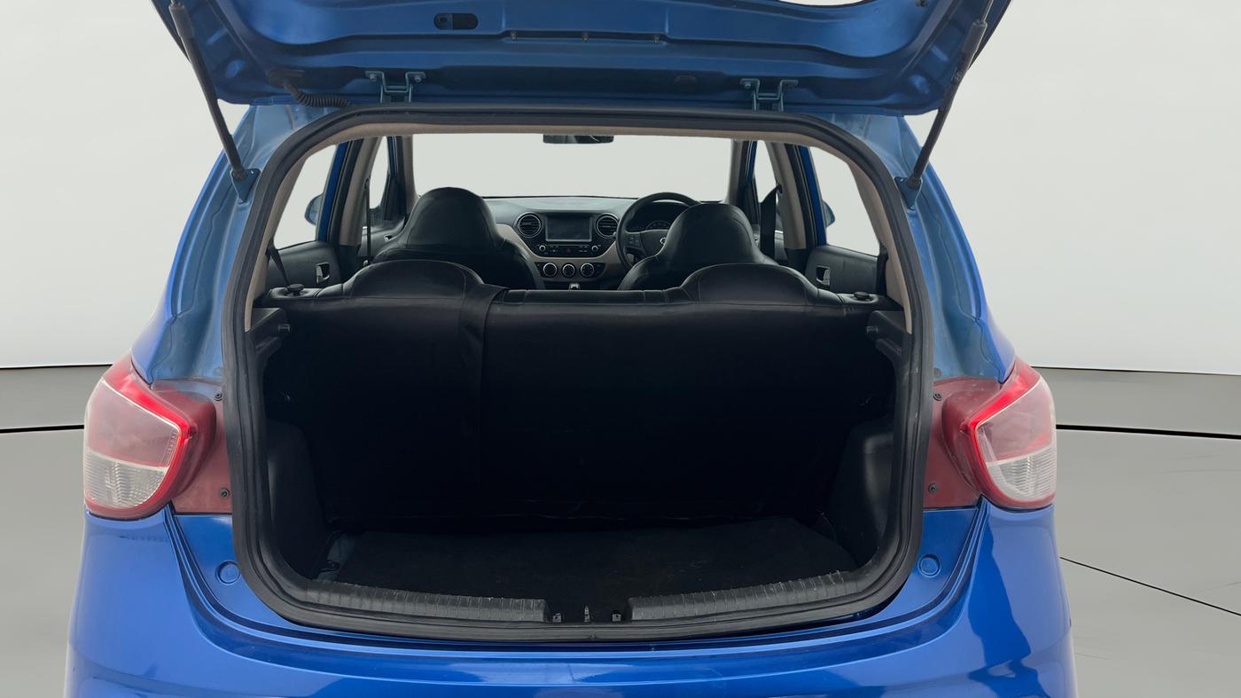 2018 Hyundai Grand i10 SPORTZ AT 1.2 KAPPA VTVT, Petrol, Automatic, 61,935 km, Boot Open Zoomed View