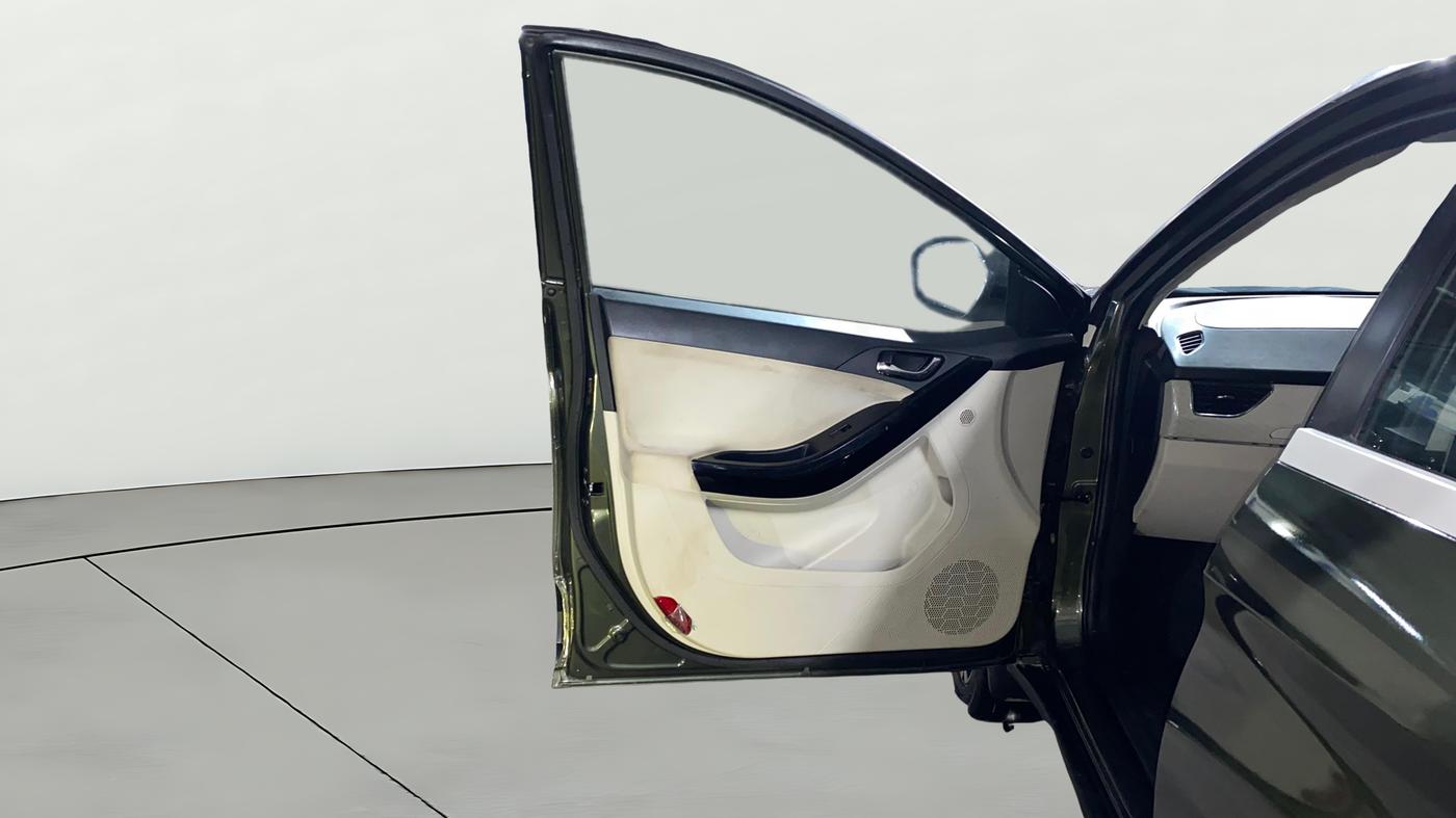 2023 Tata NEXON XZA PLUS SUNROOF PETROL, Petrol, Automatic, 13,380 km, LHS Front Door