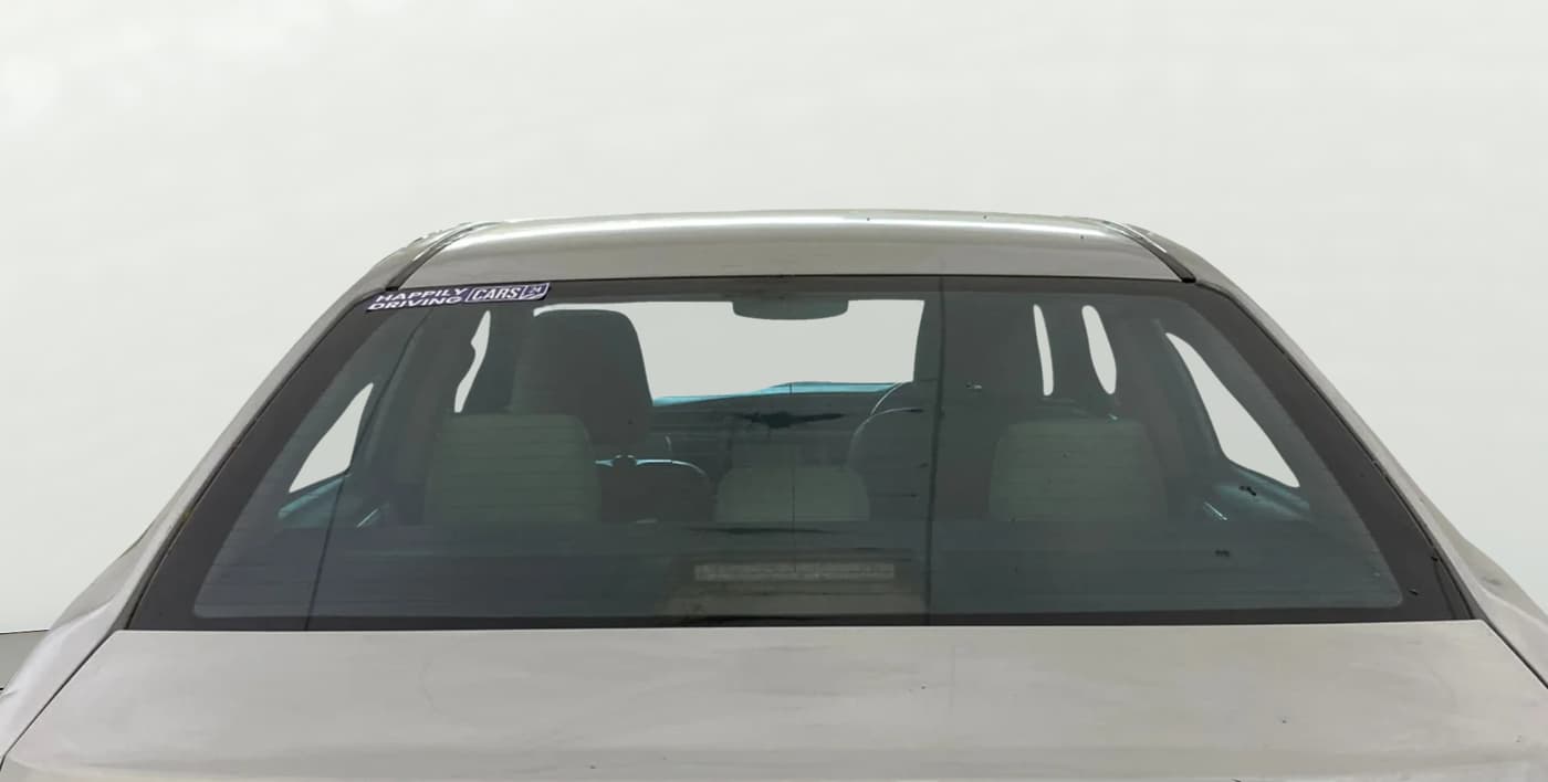 2015 Toyota Corolla Altis VL CVT PETROL, Petrol, Automatic, 1,38,199 km, Rear Windshield