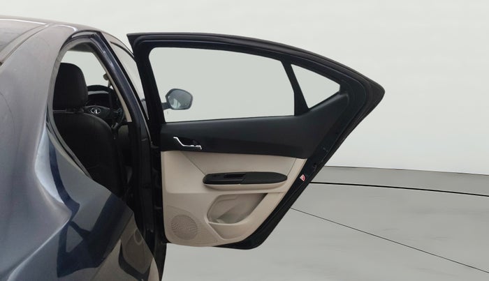2022 Tata TIGOR XZ PLUS CNG, CNG, Manual, 39,569 km, RHS Rear Door