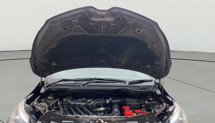 2017 Renault Captur RXT PETROL DUAL TONE, Petrol, Manual, 53,644 km, Open Bonet