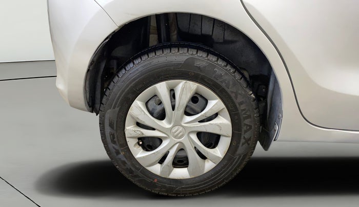 2018 Maruti Swift VXI, CNG, Manual, 45,340 km, Right Rear Wheel