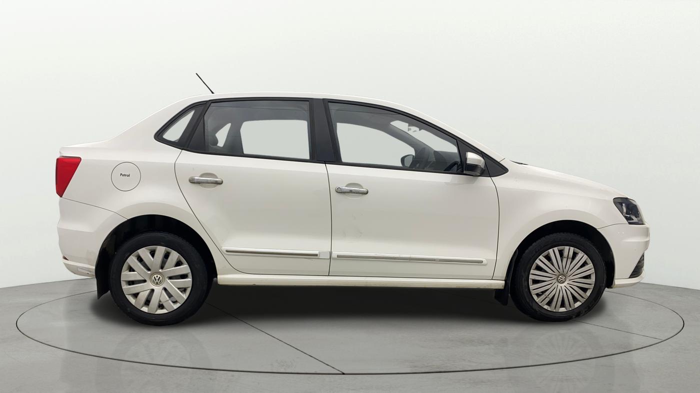 2019 Volkswagen Ameo COMFORTLINE 1.0L, Petrol, Manual, 40,024 km, Right Side View