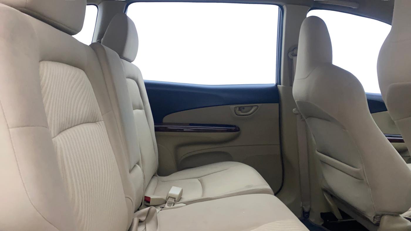 2015 Honda Mobilio 1.5L I-VTEC V, Petrol, Manual, 68,532 km, Right Side Rear Door Cabin
