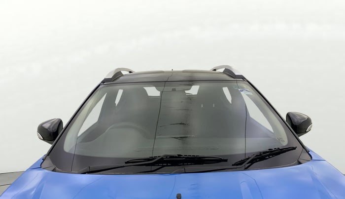 2021 Renault Kiger RXT 1.0 TURBO MT DUAL TONE, Petrol, Manual, 13,273 km, Front Windshield