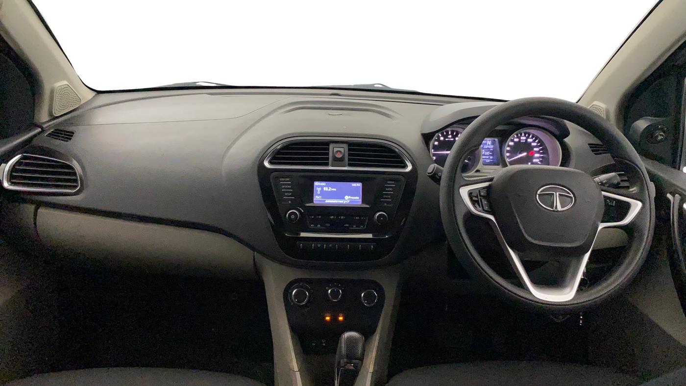2017 Tata Tiago XZA PETROL, Petrol, Automatic, 68,398 km, Dashboard