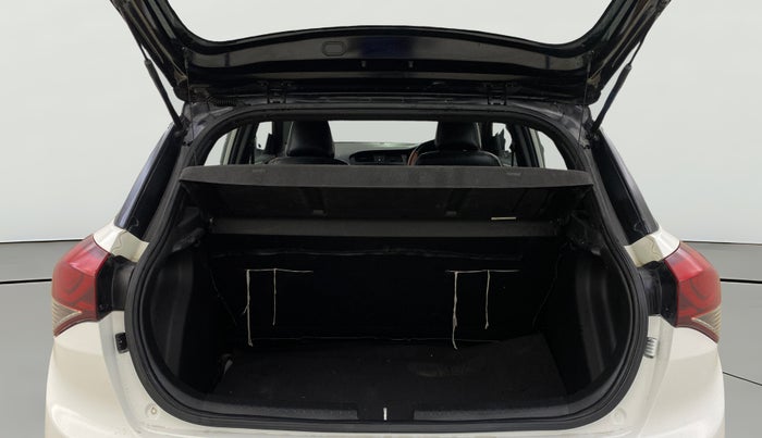 2017 Hyundai Elite i20 ASTA 1.4 CRDI DUAL TONE, Diesel, Manual, 94,892 km, Boot Open Zoomed View