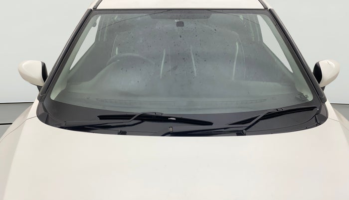 2017 Maruti Baleno DELTA PETROL 1.2, Petrol, Manual, 31,012 km, Front Windshield