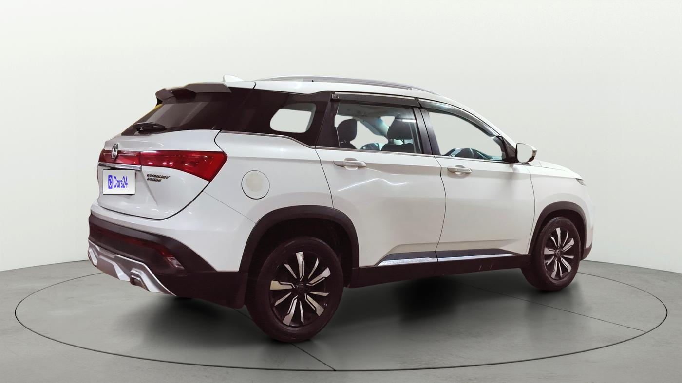 2020 MG HECTOR SHARP 2.0 DIESEL, Diesel, Manual, 1,07,848 km, Right Back Diagonal