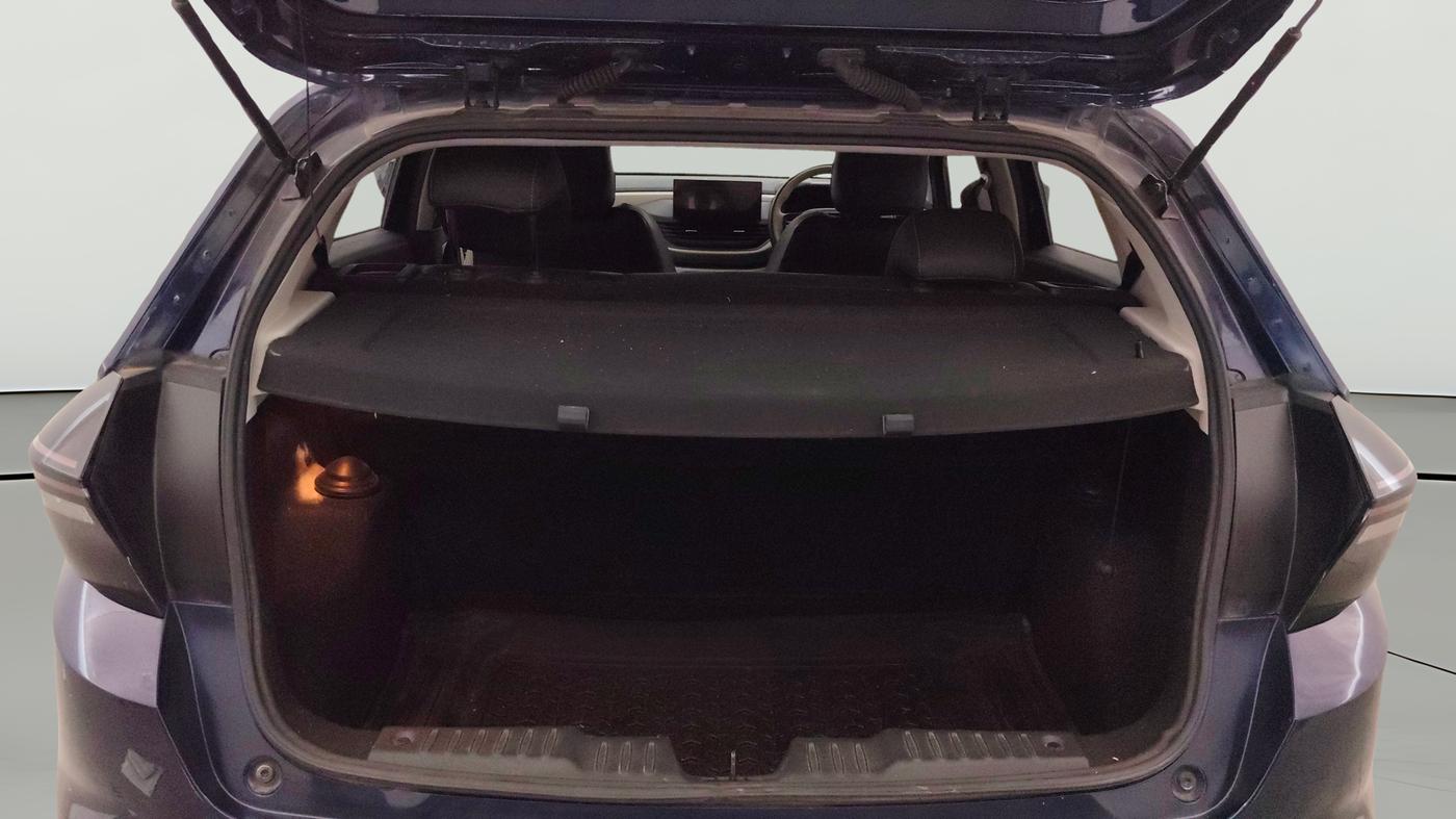 2025 Tata ALTROZ Accomplished Plus S Petrol 6DCT, Petrol, Automatic, 19,943 km, Boot Open Zoomed View