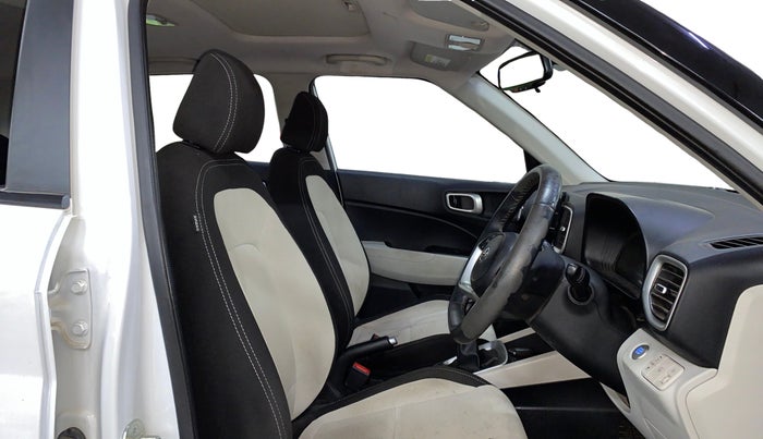 2023 Hyundai VENUE SX 1.2 PETROL, Petrol, Manual, 19,822 km, Right Side Front Door Cabin