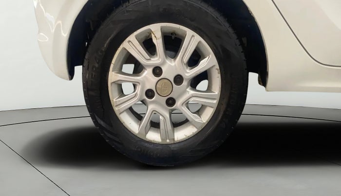 2017 Tata Tiago XZA PETROL, Petrol, Automatic, 68,190 km, Right Rear Wheel