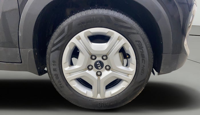 2020 KIA SONET HTK PLUS 1.0 DCT, Petrol, Automatic, 35,475 km, Right Front Wheel