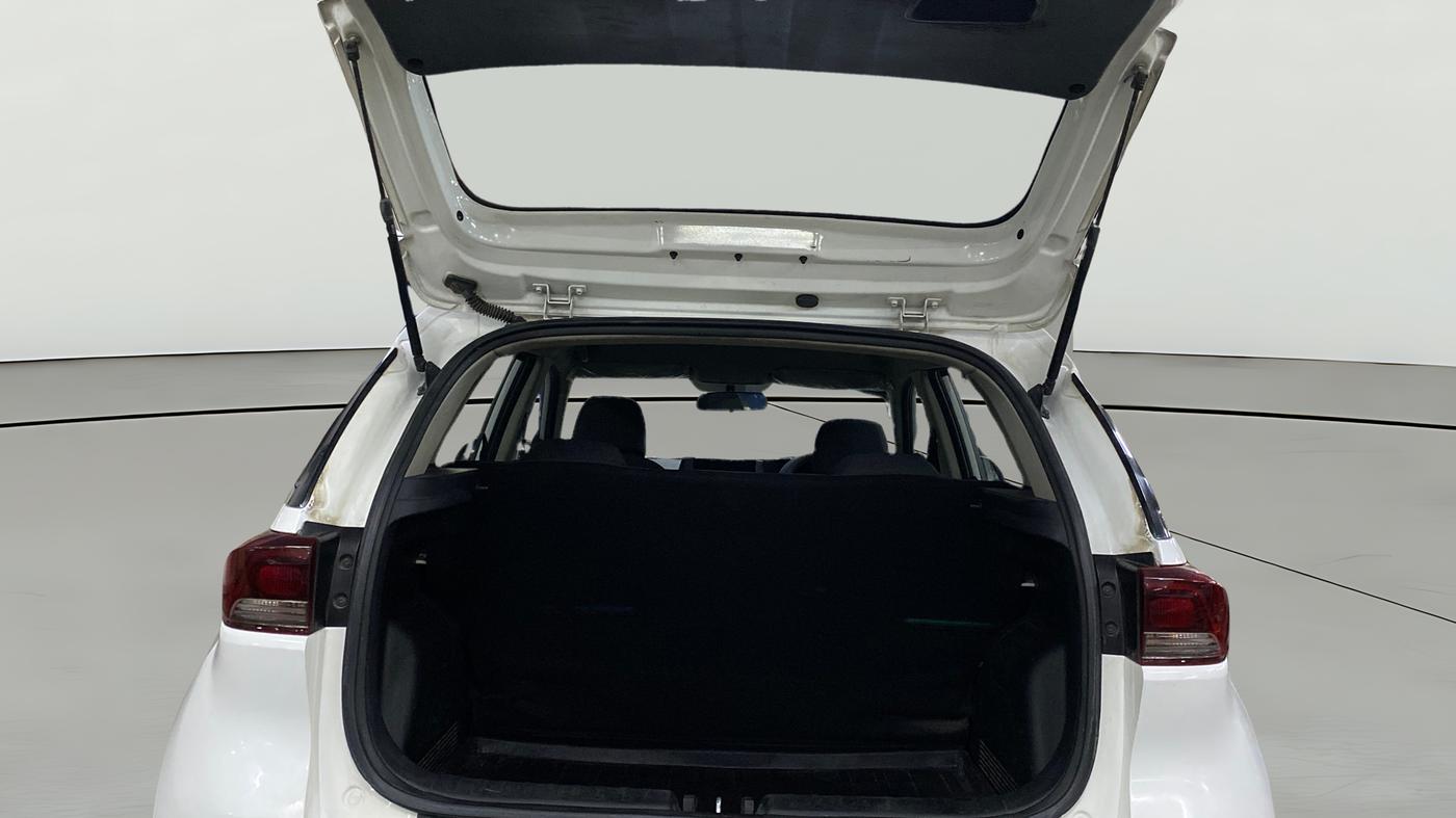 2021 KIA SONET HTE 1.5, Diesel, Manual, 88,138 km, Boot Open Zoomed View