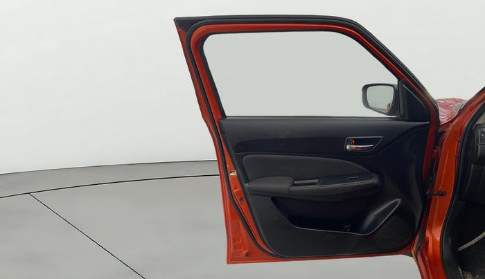 2020 Maruti Swift VXI, Petrol, Manual, 28,532 km, LHS Front Door