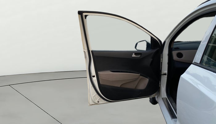 2015 Hyundai Grand i10 SPORTZ 1.2 KAPPA VTVT, Petrol, Manual, 63,232 km, LHS Front Door