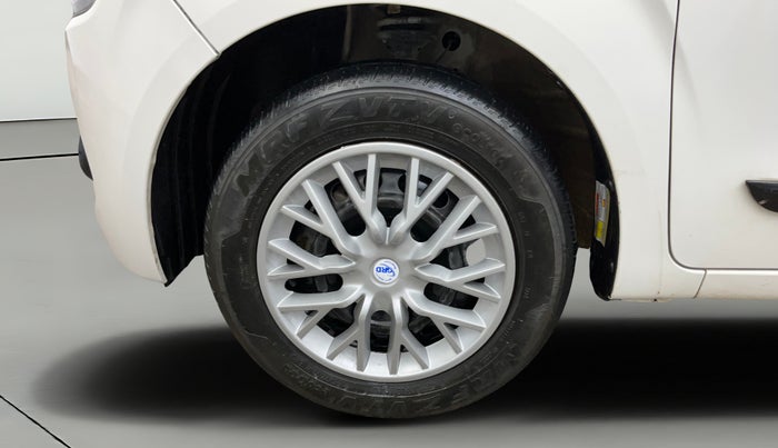 2024 Maruti New Wagon-R VXI CNG 1.0, CNG, Manual, 19,545 km, Left Front Wheel