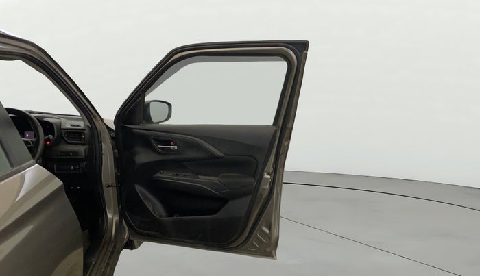 2024 Maruti Swift VXi AMT, Petrol, Automatic, 10,070 km, RHS Front Door