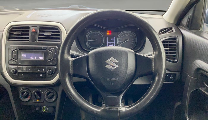 2021 Maruti Vitara Brezza LXI, CNG, Manual, 1,03,922 km, Steering Wheel Close Up