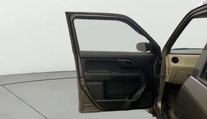 2020 Maruti New Wagon-R LXI CNG 1.0, CNG, Manual, 63,072 km, LHS Front Door