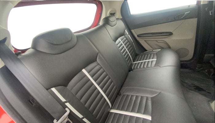 2017 Tata Tiago XM PETROL, Petrol, Manual, 1,04,640 km, Right Side Rear Door Cabin