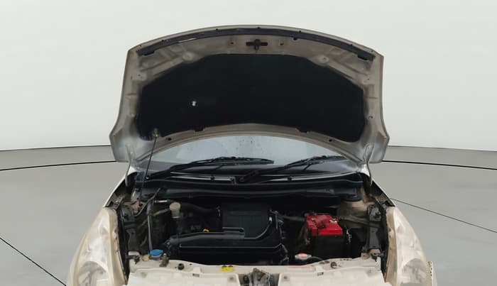 2014 Maruti Swift Dzire VXI, Petrol, Manual, 70,684 km, Open Bonet