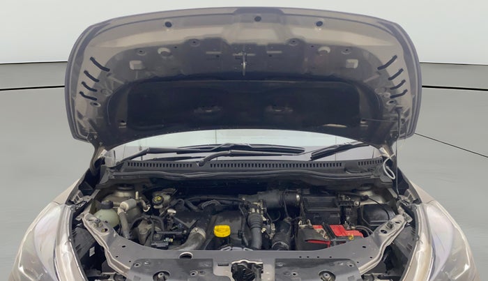 2019 Nissan Kicks XV PREMIUM O DUAL TONE DIESEL, Diesel, Manual, 45,593 km, Open Bonet