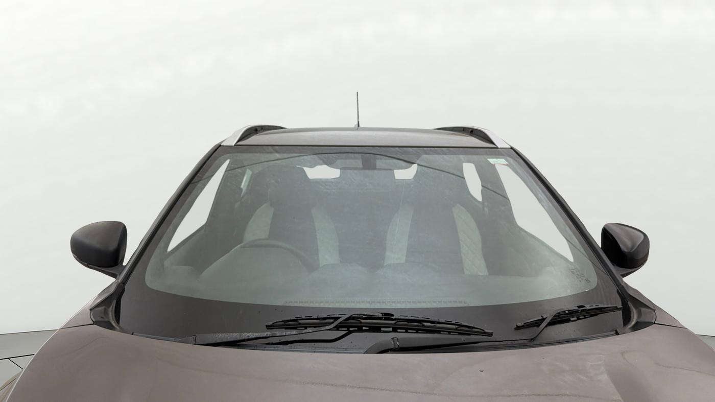2022 Nissan MAGNITE XL, Petrol, Manual, 54,760 km, Front Windshield