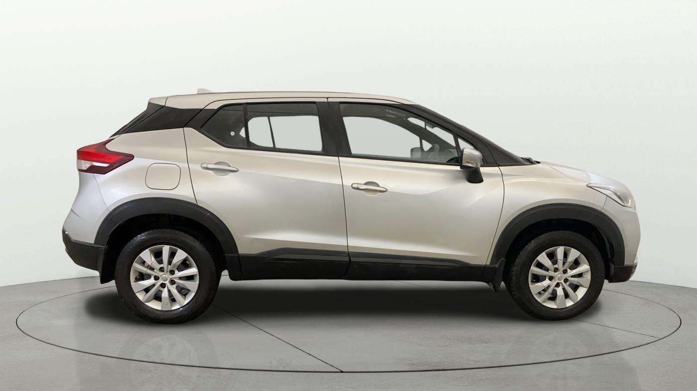 2019 Nissan Kicks XL 1.5, Petrol, Manual, 81,189 km, Right Side View