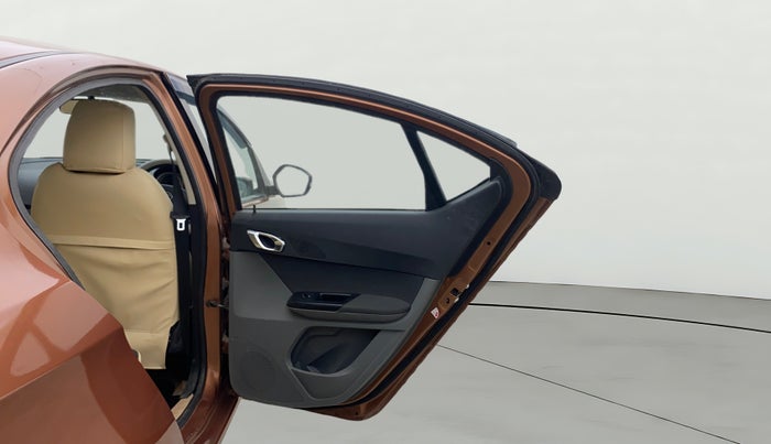 2017 Tata TIGOR XZ (O) PETROL, Petrol, Manual, 94,054 km, RHS Rear Door