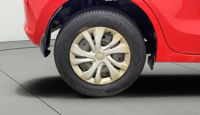 2018 Maruti Swift VXI, Petrol, Manual, 75,660 km, Right Rear Wheel