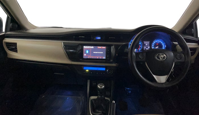 2015 Toyota Corolla Altis G PETROL, Petrol, Manual, 97,407 km, Dashboard