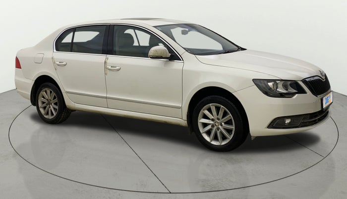 2014 Skoda Superb ELEGANCE 1.8 TSI AT, Petrol, Automatic, 64,620 km, Right Front Diagonal