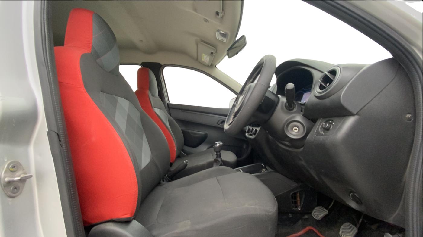 2022 Renault Kwid RXT 1.0, Petrol, Manual, 17,539 km, Right Side Front Door Cabin