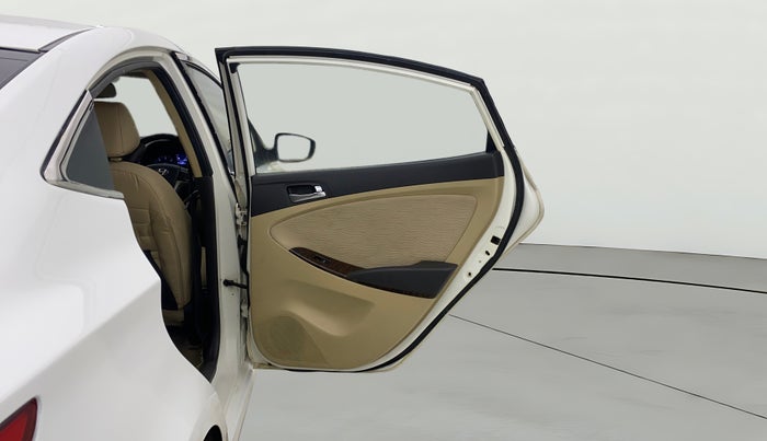 2014 Hyundai Verna FLUIDIC 1.4 CRDI CX, Diesel, Manual, 1,42,148 km, RHS Rear Door