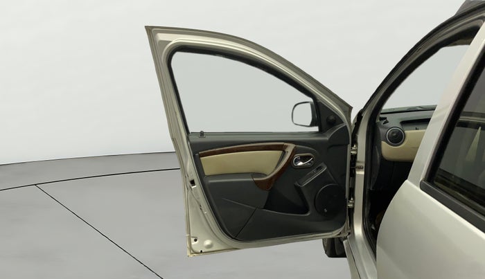 2013 Renault Duster 110 PS RXZ DIESEL, Diesel, Manual, 81,336 km, LHS Front Door