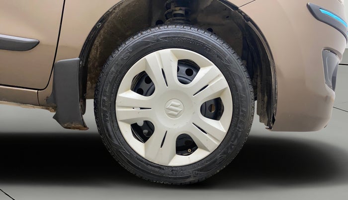 2018 Maruti Wagon R 1.0 VXI AMT, Petrol, Automatic, 80,284 km, Right Front Wheel